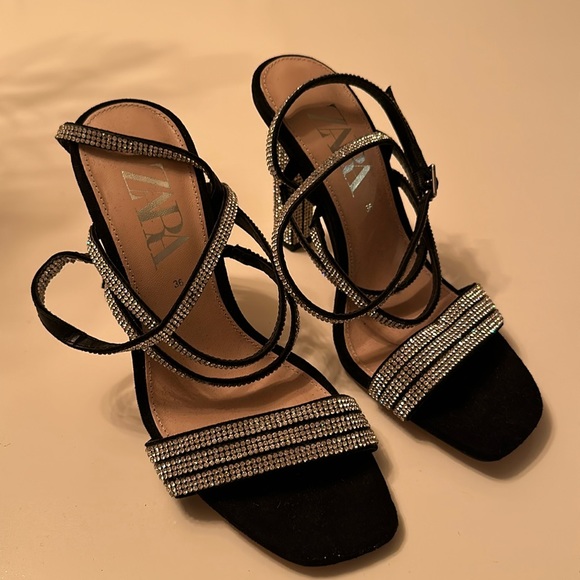 NEW Zara sparkling sandals - Picture 3 of 5
